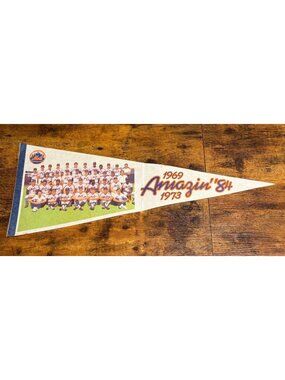Vintage MLB Amazin' '84 New York Mets pennant